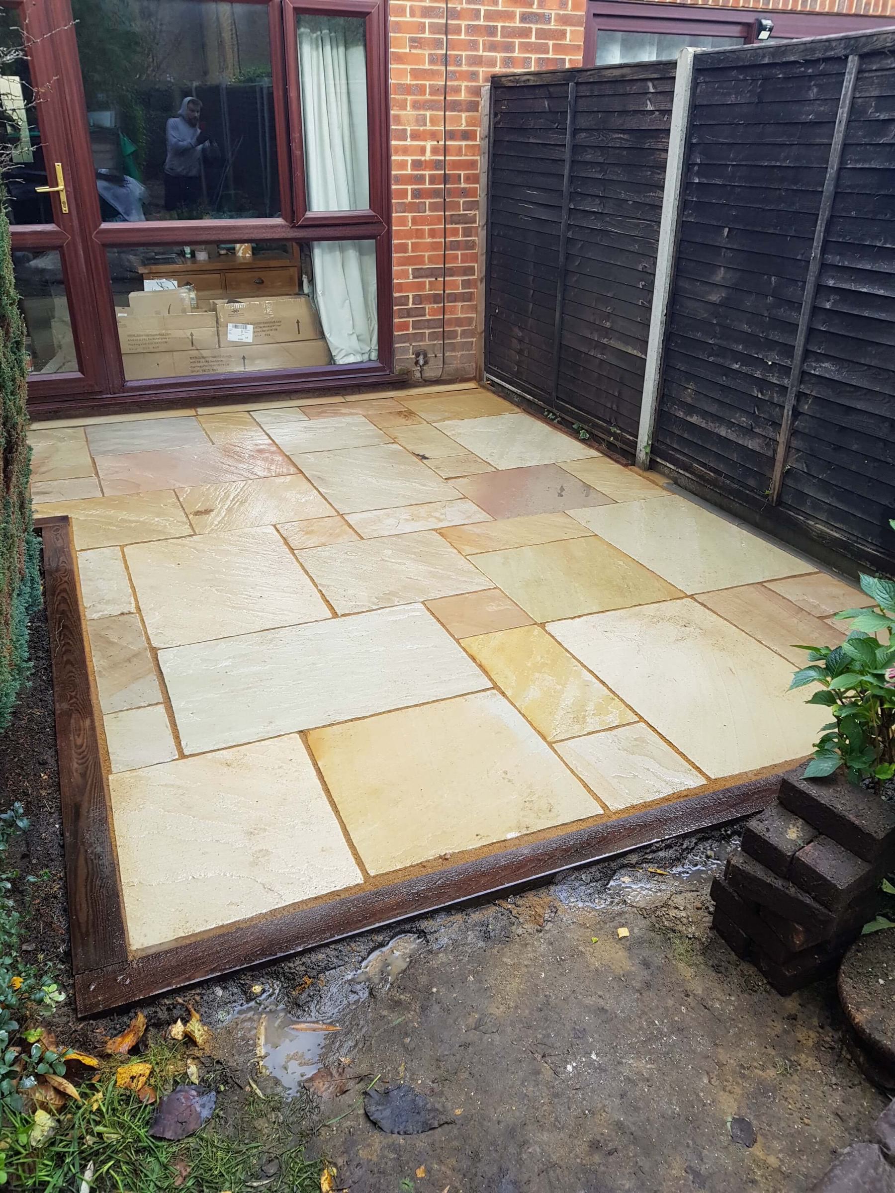 Sleeper edging and sandstone